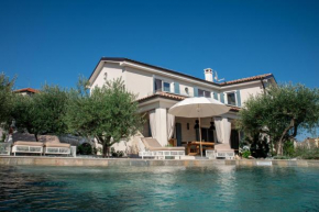 Casa Leccino